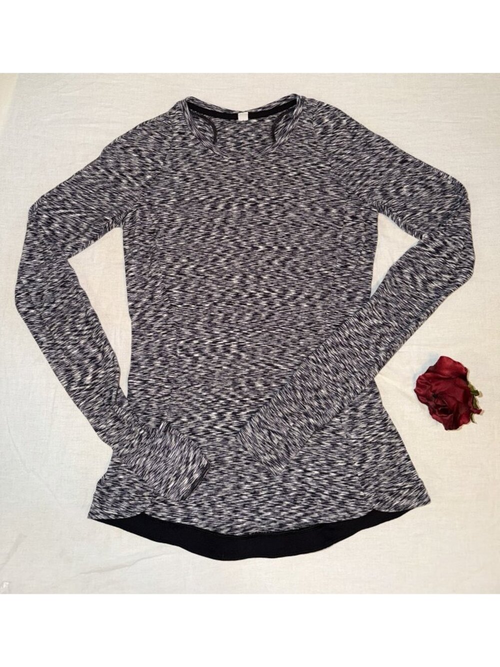 Lululemon Runderful Long Sleeve Shirt Womens 6 Space Dye Black White Running Top